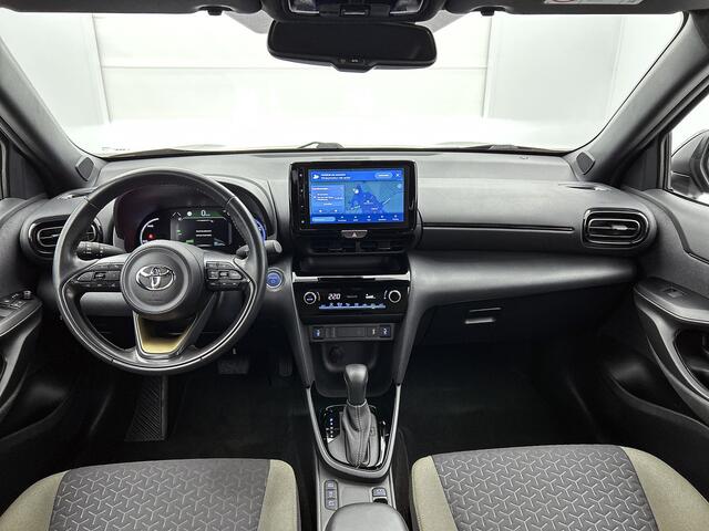 Toyota YARIS Cross 1.5 Hybrid Explore | Navigatie | PDC V+A | Verwarmde stoelen |