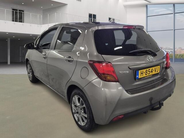 Toyota YARIS 1.3 VVT-i Trend Bi-Tone, Apk 6-2026! VERWACHT!!