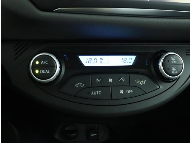 Toyota YARIS 1.5 Hybrid Dynamic | Navigatie | Cruise control | Climate control |