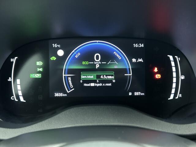 Toyota YARIS Cross 1.5 Hybrid Dynamic | BTW voertuig | Stoel en stuurverwarming | Achteruitrijcamera |