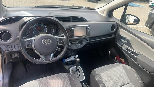 Toyota YARIS 1.5 Hybrid Trend | Rijklaarprijs
