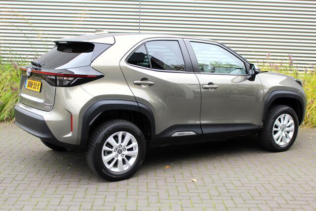 Toyota YARIS Cross 1.5 Hybrid Dynamic Limited 4 AWD I CAR PLAY I ADP.CRUISE I CAMERA I