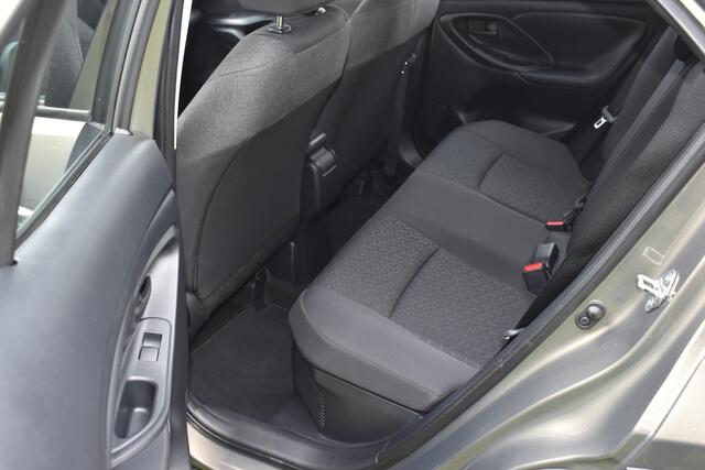 Toyota YARIS Cross 1.5 Hybrid Active Automaat Btw auto Navigatie Carplay Stoelverwarming