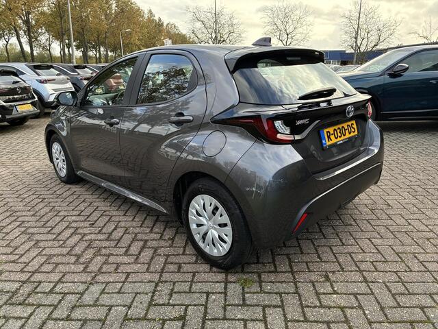 Toyota YARIS 1.5 Hybrid Active 5-Deurs | Climate control | Apple Carplay/Android Auto | Cruise control | Elektrisch Pakket | Camera | DAB