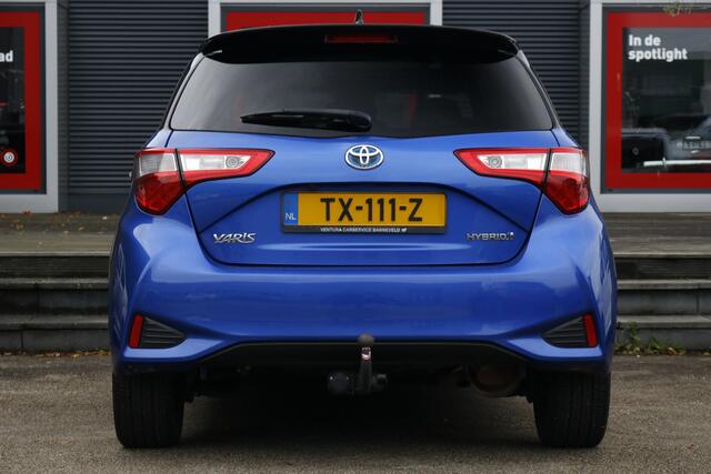 Toyota YARIS 1.5 Hybrid Bi-Tone Plus | Fietsendragerbeugel | Panoramadak |