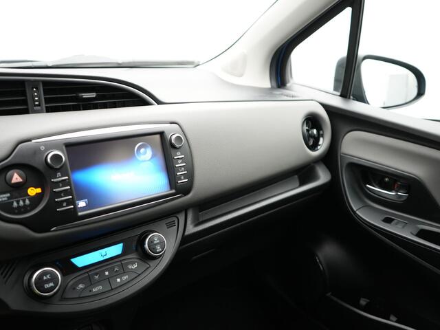 Toyota YARIS 1.5 Hybrid Aspiration | Cruise Control | Parkeercamera |