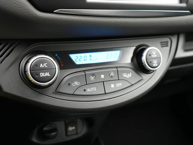 Toyota YARIS 1.5 Hybrid Aspiration | Cruise Control | Parkeercamera |