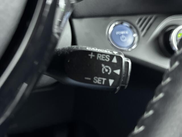 Toyota YARIS 1.5 Hybrid Executive