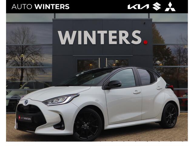 Toyota YARIS 1.5 Hybrid Executive Black&White | Stoelverwarming | Cruise Control | Carplay | Camera | Tot 10Jr. Garantie |