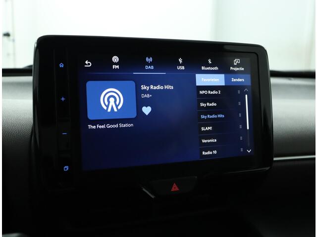 Toyota YARIS Cross 1.5 Hybrid Executive | Stoelverwarming | Half lederen bekleding | ACC |