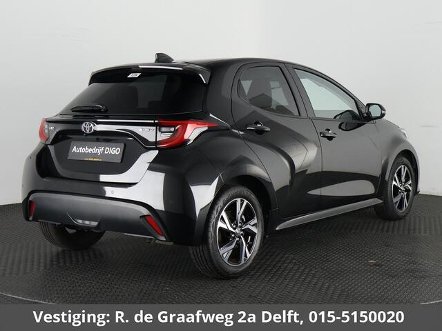 Toyota YARIS 1.5 Hybrid 115 Dynamic Luxury | Stuur- & Stoelverwarming | Dodehoek Detectie | Comfort Pack |