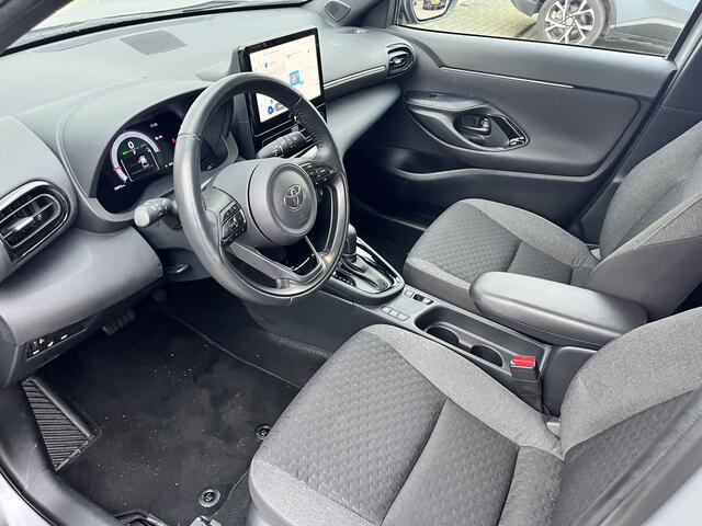 Toyota YARIS Cross 1.5 Hybrid 115 First Edition Comfort pack NL Auto PDC Blinde Spot Stoelverwarming Stuurverwarming