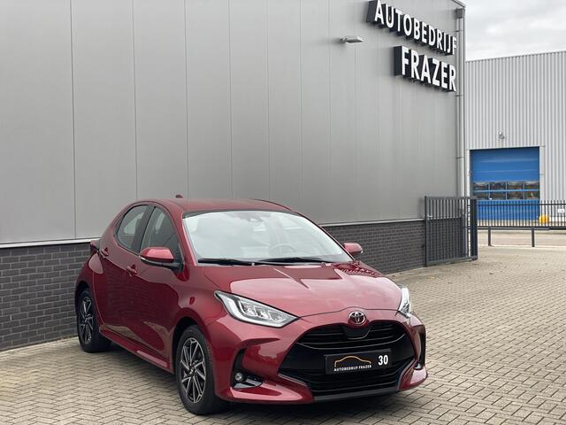 Toyota YARIS 1.5 VVT-i DYNAMIC / LED / CRUISE / CARPLAY / RIJKLAAR