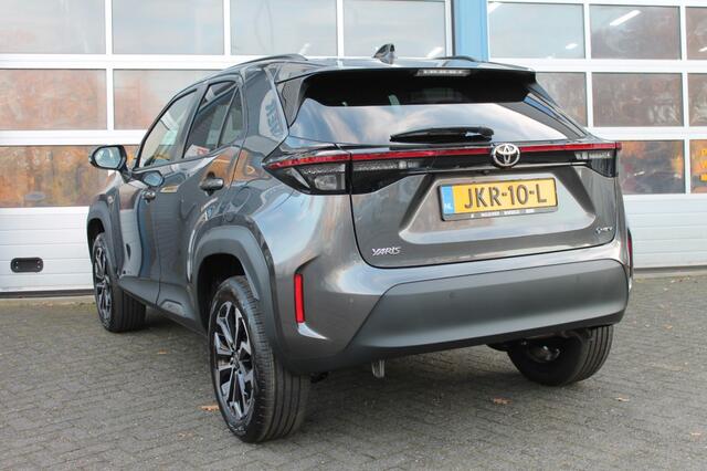 Toyota YARIS 1.5 HYBR 130 DYNAMIC TeamPlayer Design Winter pakket **Nieuw**