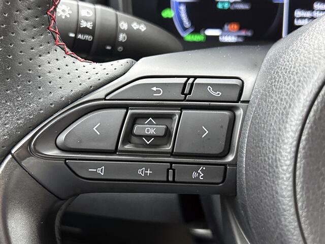 Toyota YARIS Cross 1.5 Hybrid 130 GR Sport | BTW voertuig | Sportstoelen | Stoelverwarming |