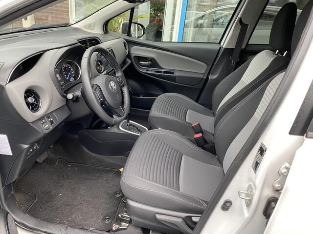 Toyota YARIS 1.5 Hybrid Dynamic Apple Carplay/Android Auto