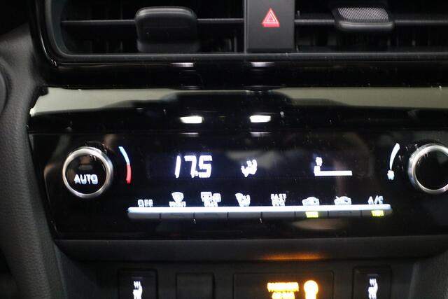 Toyota YARIS Cross 1.5 Hybrid 115 Dynamic Comfort Pack Stootlijsten-Aplle Carplay