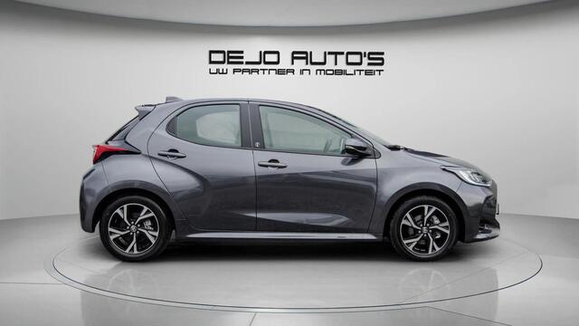 Toyota YARIS 1.5 HYBRID TEAM DYNAMIC NAVI-CARPLAY LED CAMERA WINTER PACK