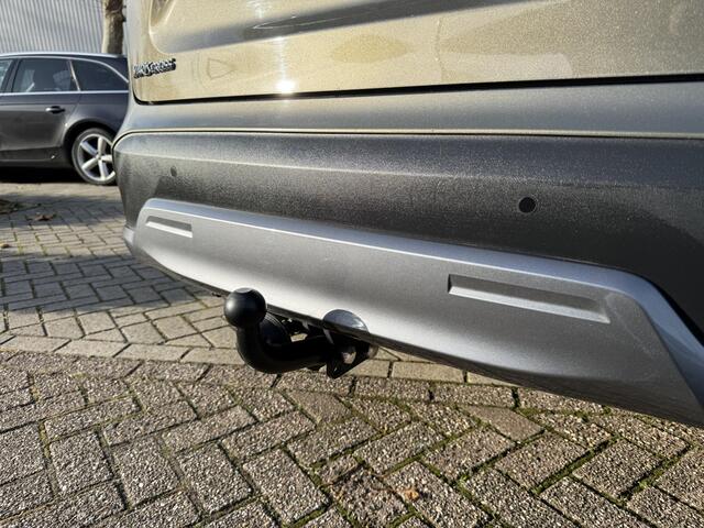 Toyota YARIS Cross 1.5 Hybrid | Head-up display | Trekhaak | Stuurwielverwarming | Adaptive Cruise Control | Achteruitrijcamera |