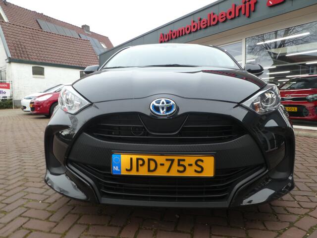 Toyota YARIS 1.5 Hybrid 115 Active