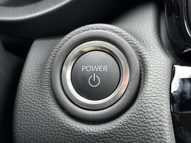 Toyota YARIS Cross 1.5 Hybrid 115 Dynamic **COMFORT PACK/ NIEUWE AUTO/ DIRECT LEVERBAAR**