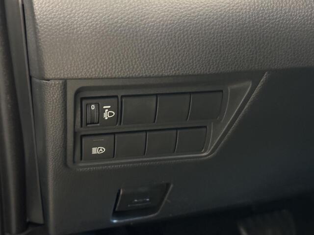 Toyota YARIS 1.5 Hybrid 115 Dynamic NIEUW! Direct leverbaar! ¤ 1000,- inruilpremie!