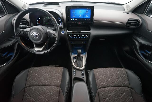 Toyota YARIS Cross 1.5 Hybrid Executive | Navi | Head-up