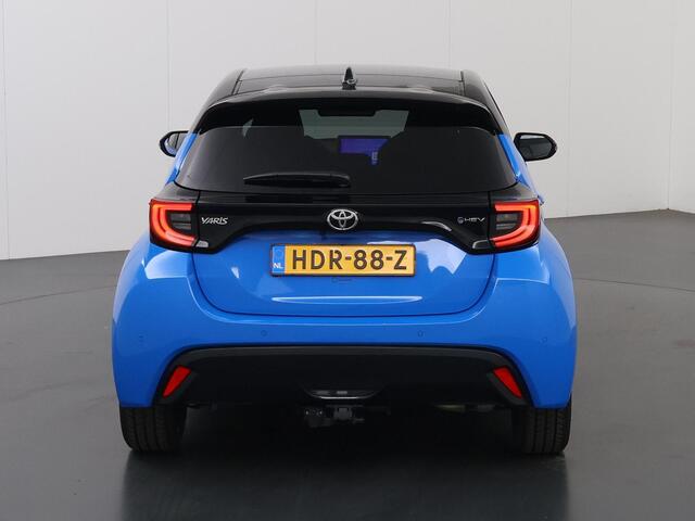 Toyota YARIS 1.5 Hybrid 130 GR Sport |Panoramadak | Navigatie | Parkeercamera | Stoelverwarming/verkoeling | Keyless Go |