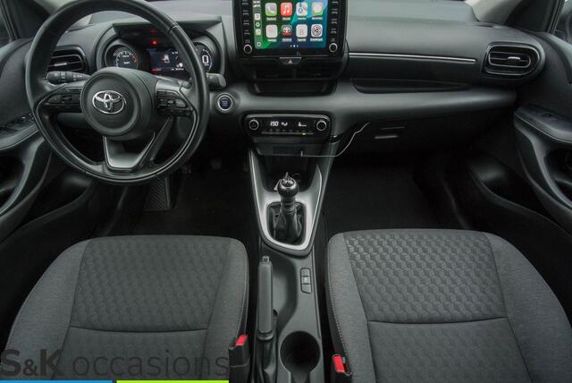 Toyota YARIS 1.5 VVT-i Dynamic PDC ACC Camera Lane Assist