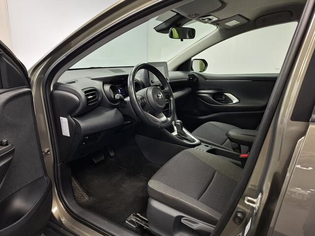 Toyota YARIS 1.5 Hybrid Dynamic I LED I Navigatie I Apple Carplay I Achteruitrijcamera I