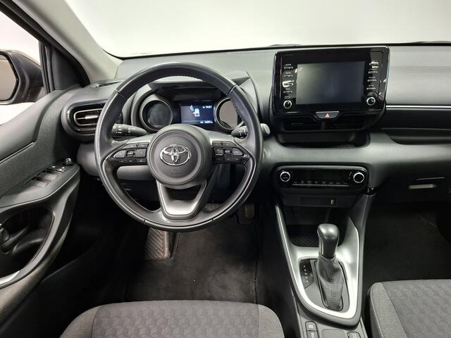 Toyota YARIS 1.5 Hybrid Dynamic I LED I Navigatie I Apple Carplay I Achteruitrijcamera I