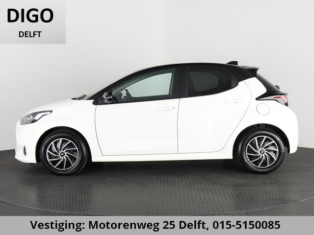 Toyota YARIS 1.5 HYBRIDE GARANTIE TOT 2033* BLACK & WHITE BIJNA 2023. CLOUD NAVI.CLIMA.CRUISE