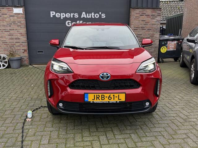 Toyota YARIS Cross 1.5 Hybrid First Edition Automaat Navi Airco Afneembare Trekhaak cruise control in nieuw staat .