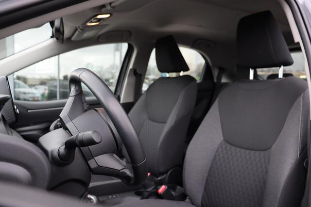 Toyota YARIS 1.5 VVT-i Dynamic 125pk Trekhaak, Apple Carplay Android Auto, 16"LM velgen, Adaptive Cruise Controle