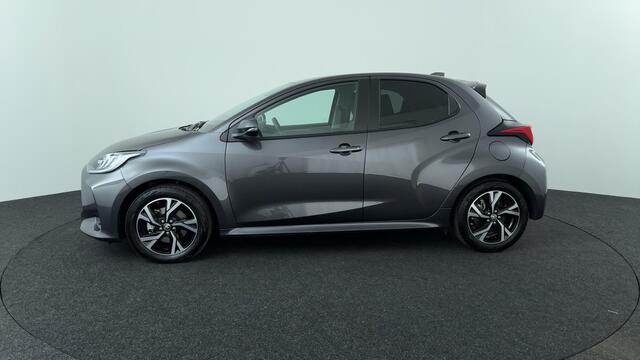 Toyota YARIS 1.5 Hybrid 115 First Edition