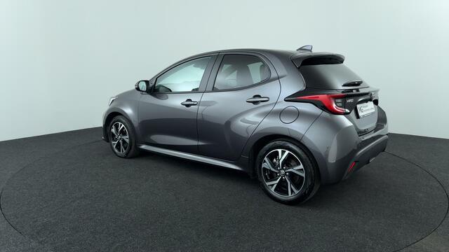 Toyota YARIS 1.5 Hybrid 115 First Edition