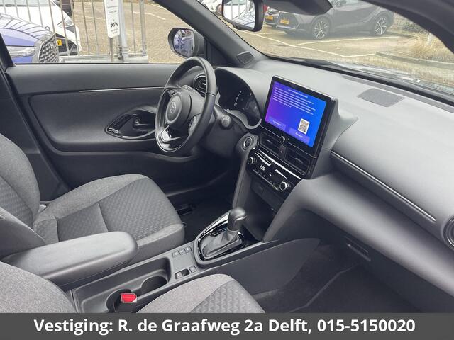 Toyota YARIS Cross 1.5 Hybrid 115 First Edition | Afneembare trekhaak | Navigatie | Apple Carplay & AndroidAUTO |