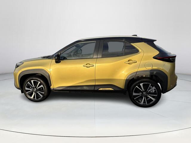 Toyota YARIS Cross 1.5 Hybrid Executive 4WD **PANO/ HEAD UP DISPLAY/ LEDER / JBL AUDIO/ NAVIGATIE / PARKEERSENSOREN/ 36 MAANDEN GARANTIE**