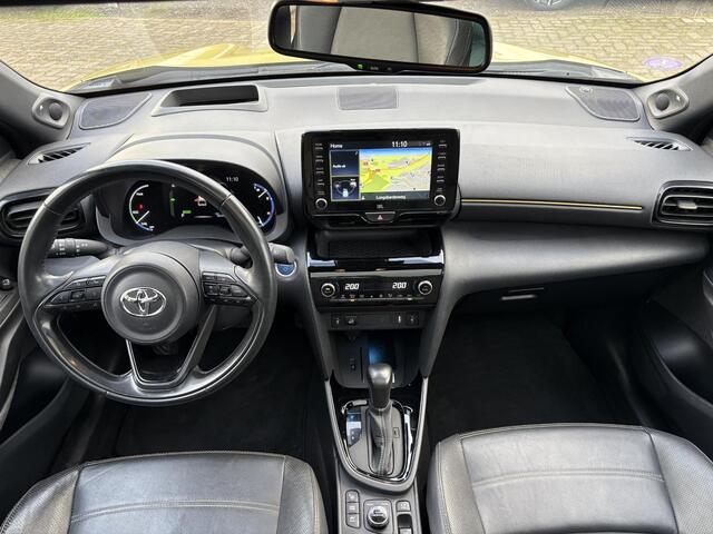 Toyota YARIS Cross 1.5 Hybrid Executive 4WD **PANO/ HEAD UP DISPLAY/ LEDER / JBL AUDIO/ NAVIGATIE / PARKEERSENSOREN/ 36 MAANDEN GARANTIE**