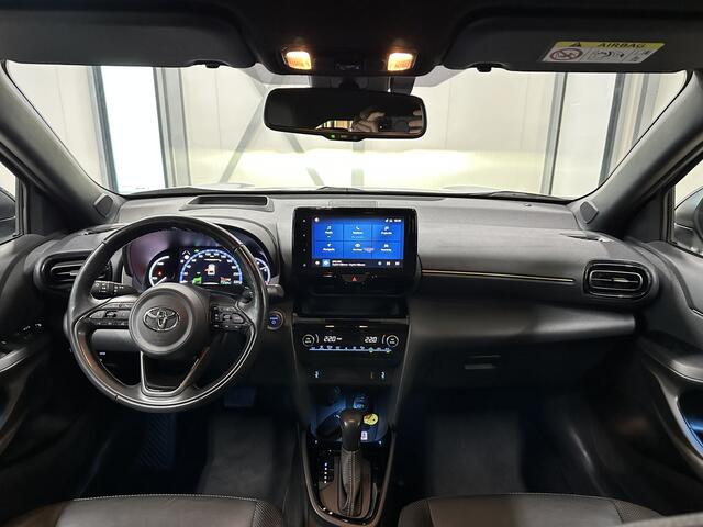 Toyota YARIS Cross 1.5 Hybrid Launch Edition 116pk | Trekhaak | Leer | HUD | Stoel- & Stuurverwarming |