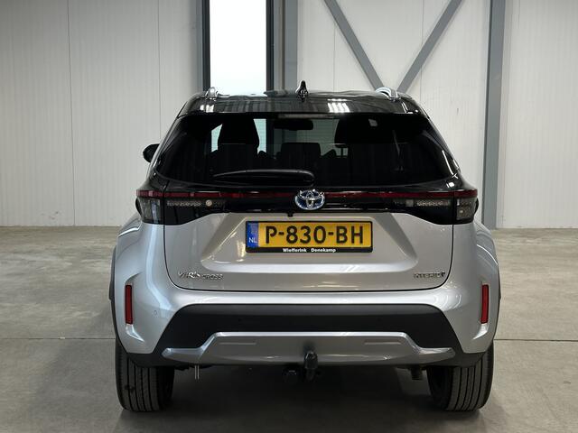 Toyota YARIS Cross 1.5 Hybrid Launch Edition 116pk | Trekhaak | Leer | HUD | Stoel- & Stuurverwarming |