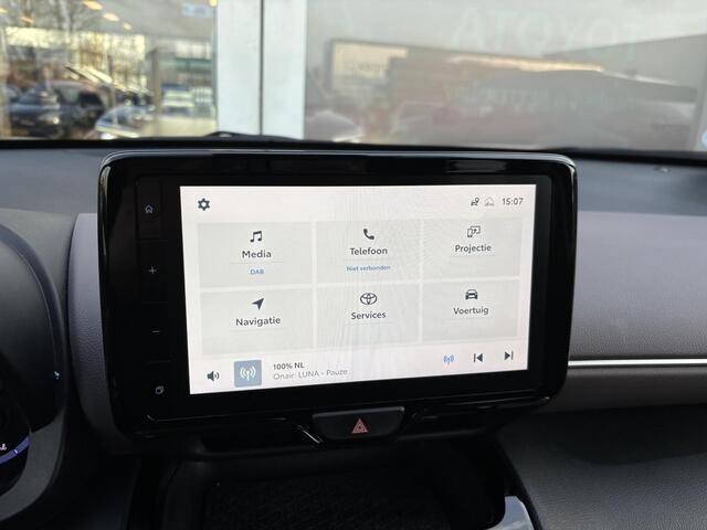 Toyota YARIS Cross 1.5 Hybrid Executive | Navigatie | Apple Carplay/Android auto | BSM | PDC V+A | Treeplanken |