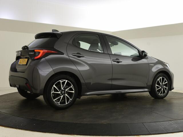 Toyota YARIS 1.5 Hybrid Dynamic | Camera | Carplay
