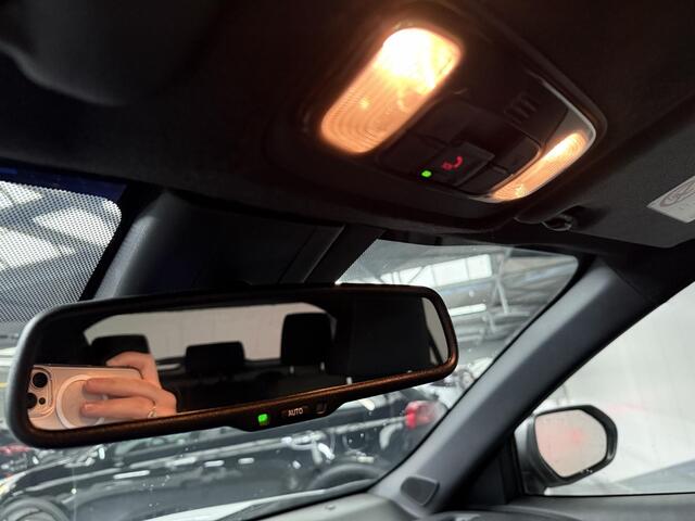 Toyota YARIS Cross 1.5 Hybrid Explore 1e eigenaar, slechts 19504 KM, veel opties! zeer nette auto, garantie tot 2033