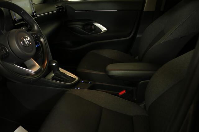 Toyota YARIS Cross 1.5 Hybrid Active |LM velgen|Apple Carplay/Android auto|BTW auto