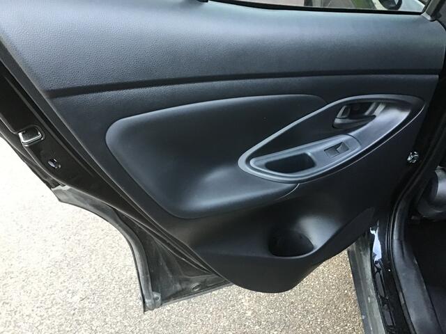 Toyota YARIS Cross 1.5 Hybrid 115 Dynamic Bj2025 airco automaat apk mei 2029