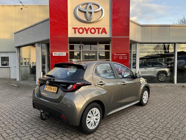 Toyota YARIS 1.5 Hybrid Active | Rijklaar | NL-Auto | Trekhaak | Apple Carplay - Android