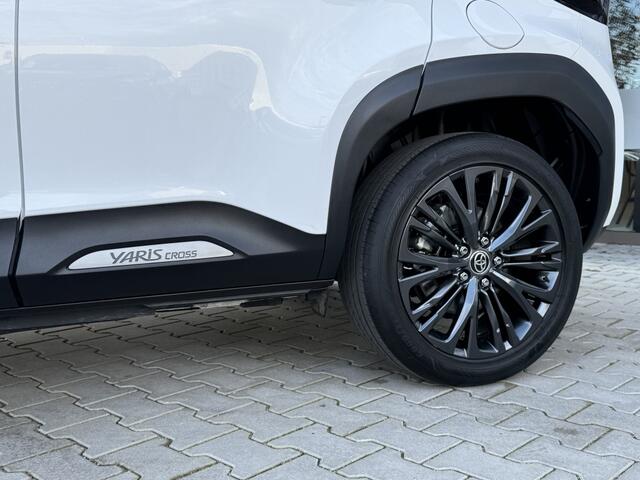 Toyota YARIS 1.5 Hybrid Adventure | Trekhaak | JBL | Blindspot | Headup