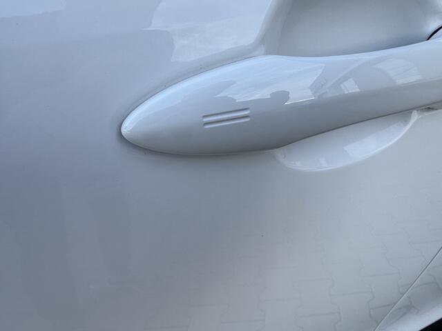 Toyota YARIS 1.5 Hybrid Adventure | Trekhaak | JBL | Blindspot | Headup