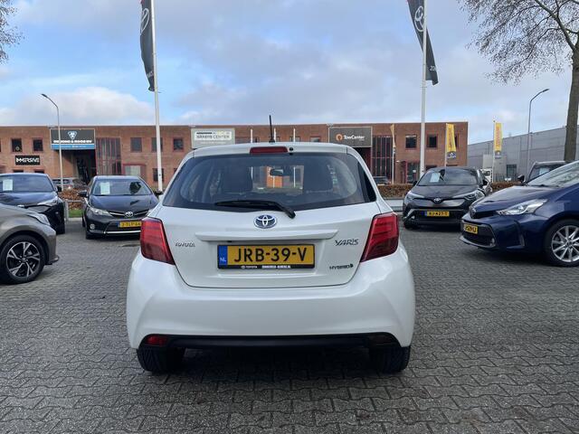 Toyota YARIS 1.5 Hybrid Dynamic